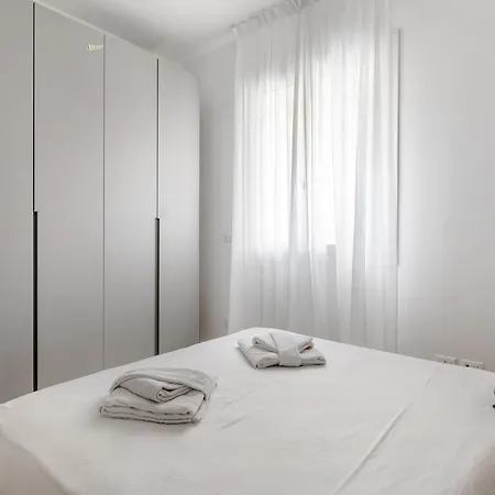 Le Dodici Porte - Porta Mascarella 2 By District