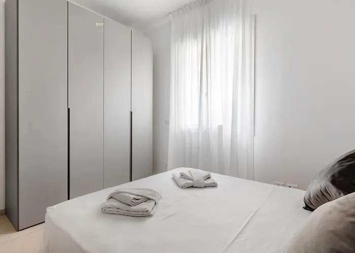 Le Dodici Porte - Porta Mascarella 2 By District