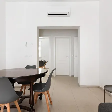 Le Dodici Porte - Porta Mascarella 2 By District * بولونيا