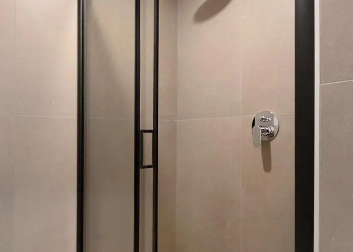 Le Dodici Porte - Porta Mascarella 2 By District شقة بولونيا